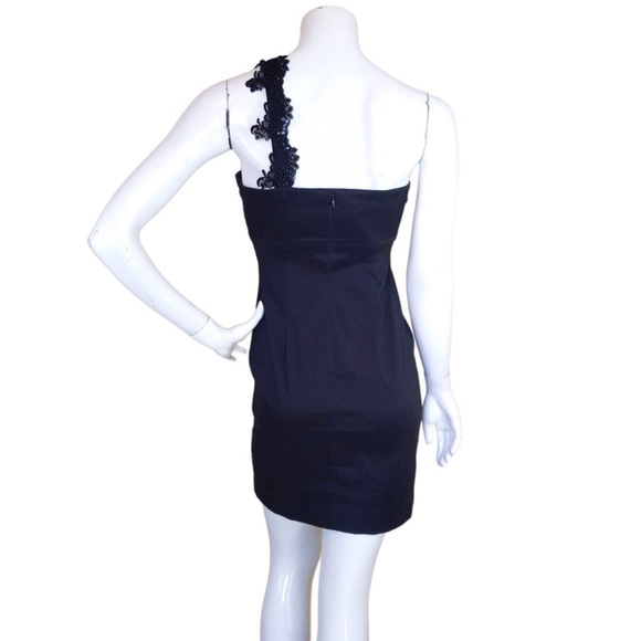 JOSEPH RIBKOFF. BLACK COCKTAIL DRESS. SIZE 6 - Picture 8 of 9